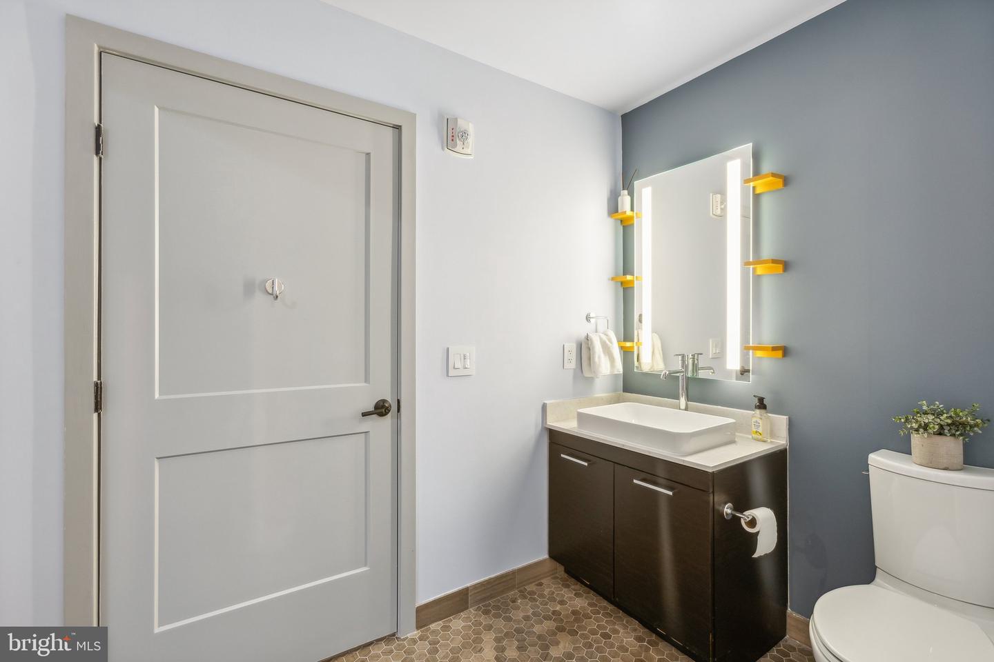 70 N ST SE #N405, WASHINGTON, District Of Columbia 20003, 1 Bedroom Bedrooms, ,1 BathroomBathrooms,Residential,For sale,70 N ST SE #N405,DCDC2186338 MLS # DCDC2186338