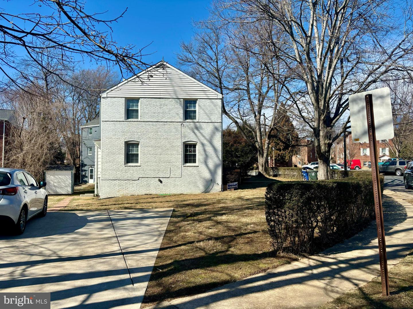 1200 N KENNEBEC ST, ARLINGTON, Virginia 22205, 5 Bedrooms Bedrooms, ,3 BathroomsBathrooms,Residential,For sale,1200 N KENNEBEC ST,VAAR2053730 MLS # VAAR2053730