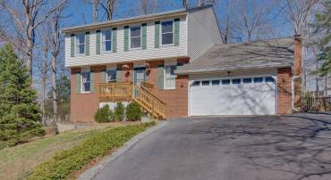 31 GREENRIDGE DR, STAFFORD, Virginia 22554, 4 Bedrooms Bedrooms, ,3 BathroomsBathrooms,Residential,For sale,31 GREENRIDGE DR,VAST2035426 MLS # VAST2035426