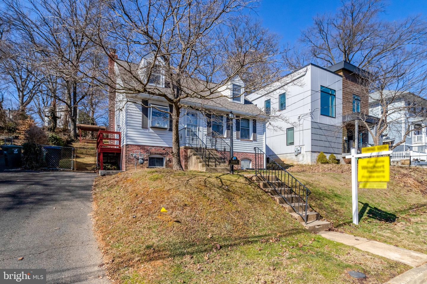 1404 N POWHATAN ST, ARLINGTON, Virginia 22205, 3 Bedrooms Bedrooms, ,2 BathroomsBathrooms,Residential,For sale,1404 N POWHATAN ST,VAAR2053586 MLS # VAAR2053586