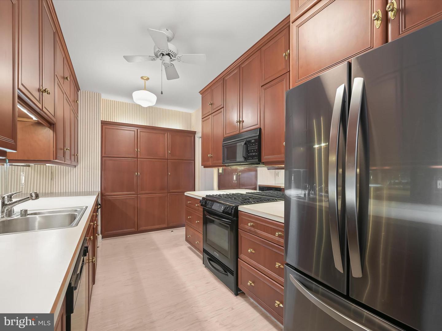 3601 CONNECTICUT AVE NW #521, WASHINGTON, District Of Columbia 20008, 2 Bedrooms Bedrooms, ,2 BathroomsBathrooms,Residential,For sale,3601 CONNECTICUT AVE NW #521,DCDC2163478 MLS # DCDC2163478