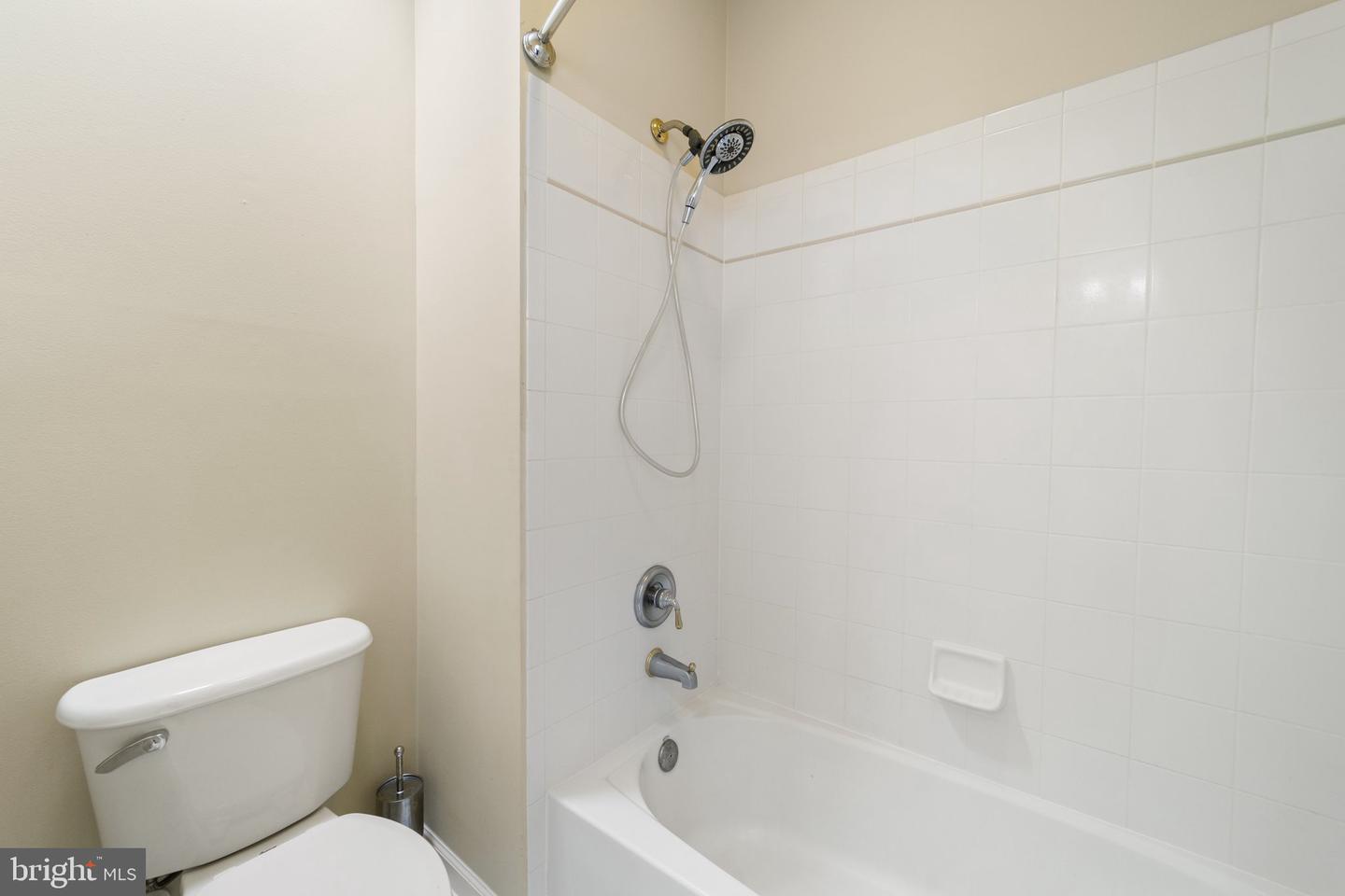 40243 FEATHERBED LN, LOVETTSVILLE, Virginia 20180, 5 Bedrooms Bedrooms, 22 Rooms Rooms,4 BathroomsBathrooms,Residential,For sale,40243 FEATHERBED LN,VALO2086380 MLS # VALO2086380
