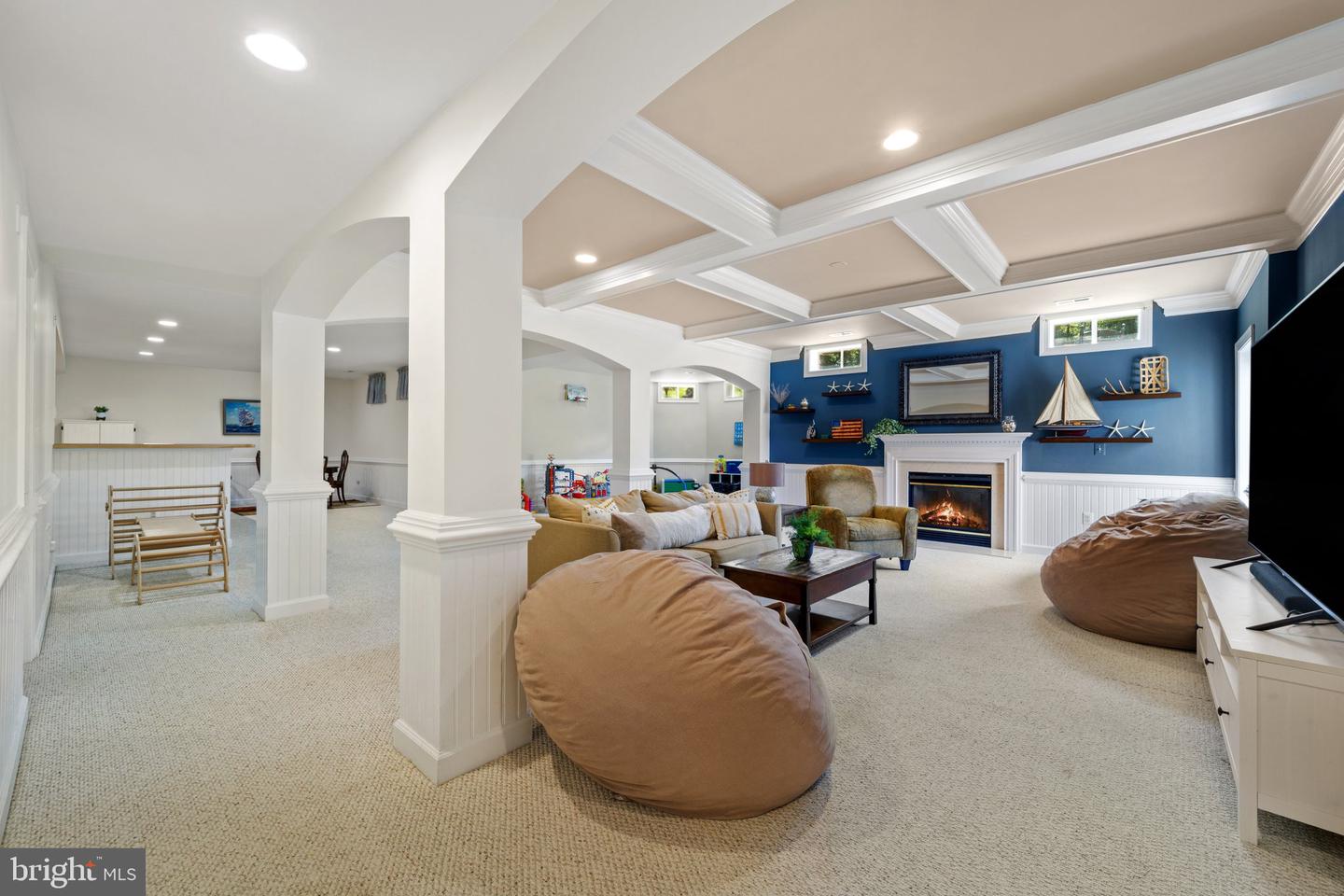 40243 FEATHERBED LN, LOVETTSVILLE, Virginia 20180, 5 Bedrooms Bedrooms, 22 Rooms Rooms,4 BathroomsBathrooms,Residential,For sale,40243 FEATHERBED LN,VALO2086380 MLS # VALO2086380