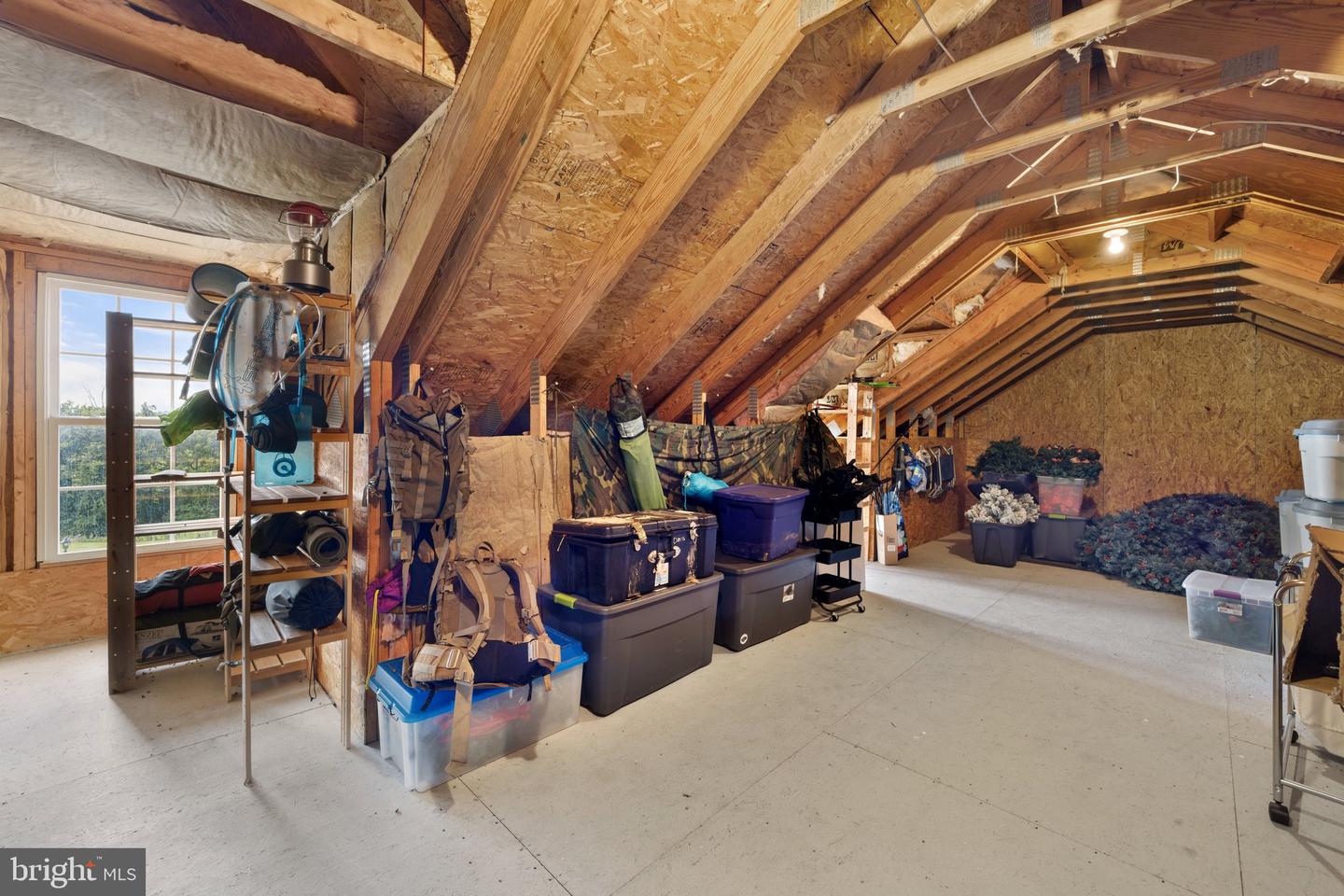 40243 FEATHERBED LN, LOVETTSVILLE, Virginia 20180, 5 Bedrooms Bedrooms, 22 Rooms Rooms,4 BathroomsBathrooms,Residential,For sale,40243 FEATHERBED LN,VALO2086380 MLS # VALO2086380