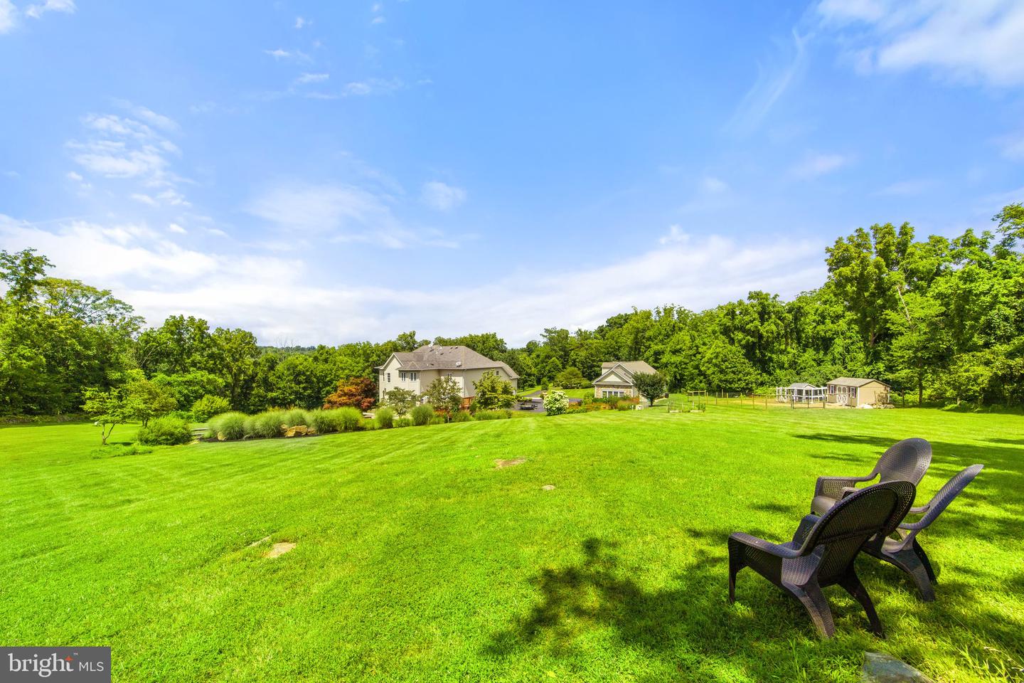 40243 FEATHERBED LN, LOVETTSVILLE, Virginia 20180, 5 Bedrooms Bedrooms, 22 Rooms Rooms,4 BathroomsBathrooms,Residential,For sale,40243 FEATHERBED LN,VALO2086380 MLS # VALO2086380