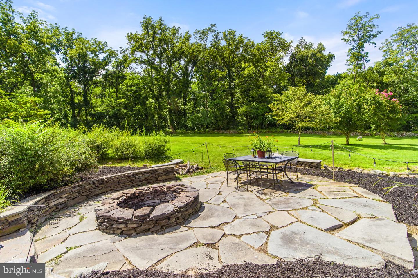 40243 FEATHERBED LN, LOVETTSVILLE, Virginia 20180, 5 Bedrooms Bedrooms, 22 Rooms Rooms,4 BathroomsBathrooms,Residential,For sale,40243 FEATHERBED LN,VALO2086380 MLS # VALO2086380