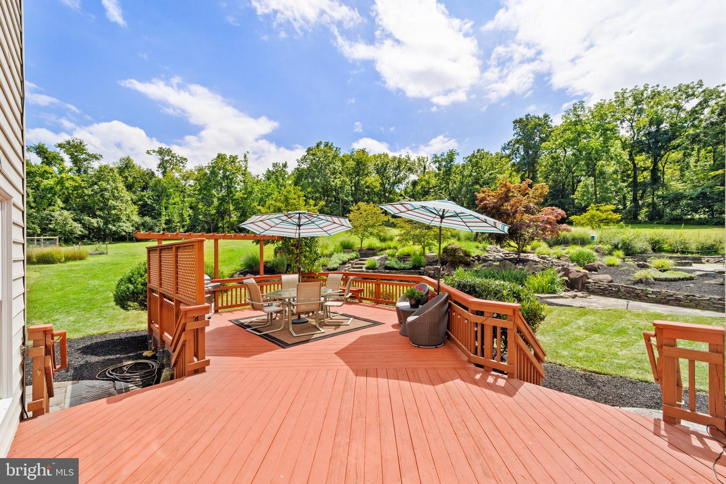 40243 FEATHERBED LN, LOVETTSVILLE, Virginia 20180, 5 Bedrooms Bedrooms, 22 Rooms Rooms,4 BathroomsBathrooms,Residential,For sale,40243 FEATHERBED LN,VALO2086380 MLS # VALO2086380