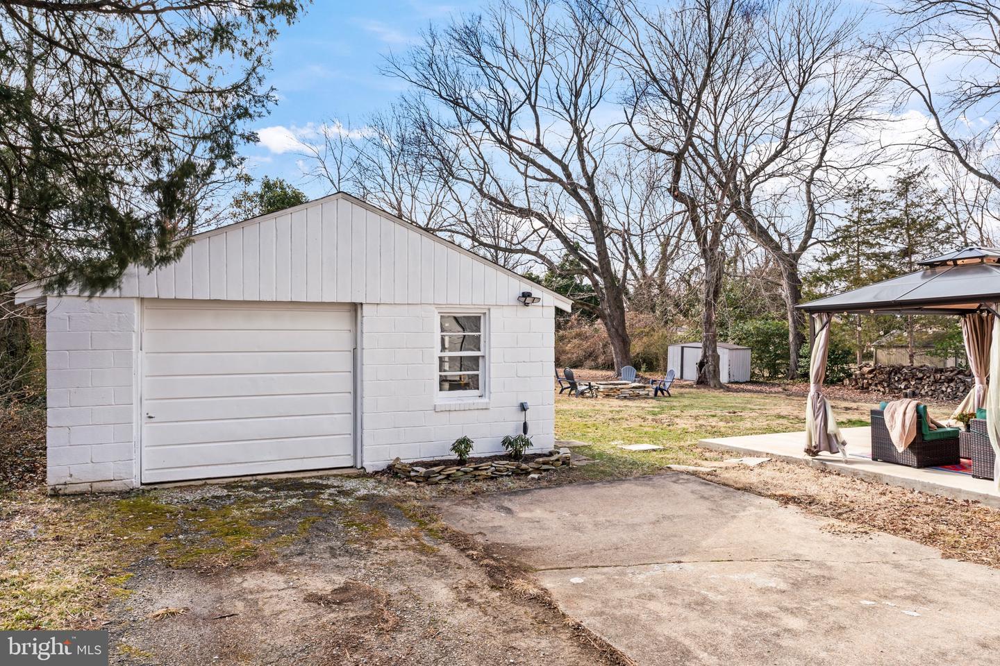 2417 ROSS ST, ALEXANDRIA, Virginia 22306, 4 Bedrooms Bedrooms, ,3 BathroomsBathrooms,Residential,For sale,2417 ROSS ST,VAFX2223270 MLS # VAFX2223270