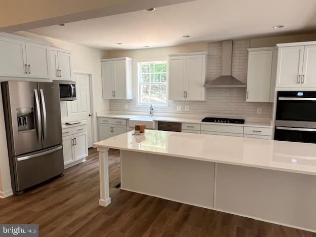 185 INFINITY LN, STAFFORD, Virginia 22554, 4 Bedrooms Bedrooms, ,3 BathroomsBathrooms,Residential,For sale,185 INFINITY LN,VAST2036190 MLS # VAST2036190