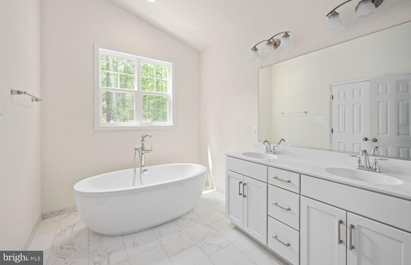 185 INFINITY LN, STAFFORD, Virginia 22554, 4 Bedrooms Bedrooms, ,3 BathroomsBathrooms,Residential,For sale,185 INFINITY LN,VAST2036190 MLS # VAST2036190