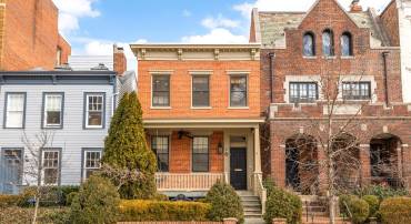 17 2ND ST NE, WASHINGTON, District Of Columbia 20002, 3 Bedrooms Bedrooms, ,4 BathroomsBathrooms,Residential,For sale,17 2ND ST NE,DCDC2185986 MLS # DCDC2185986