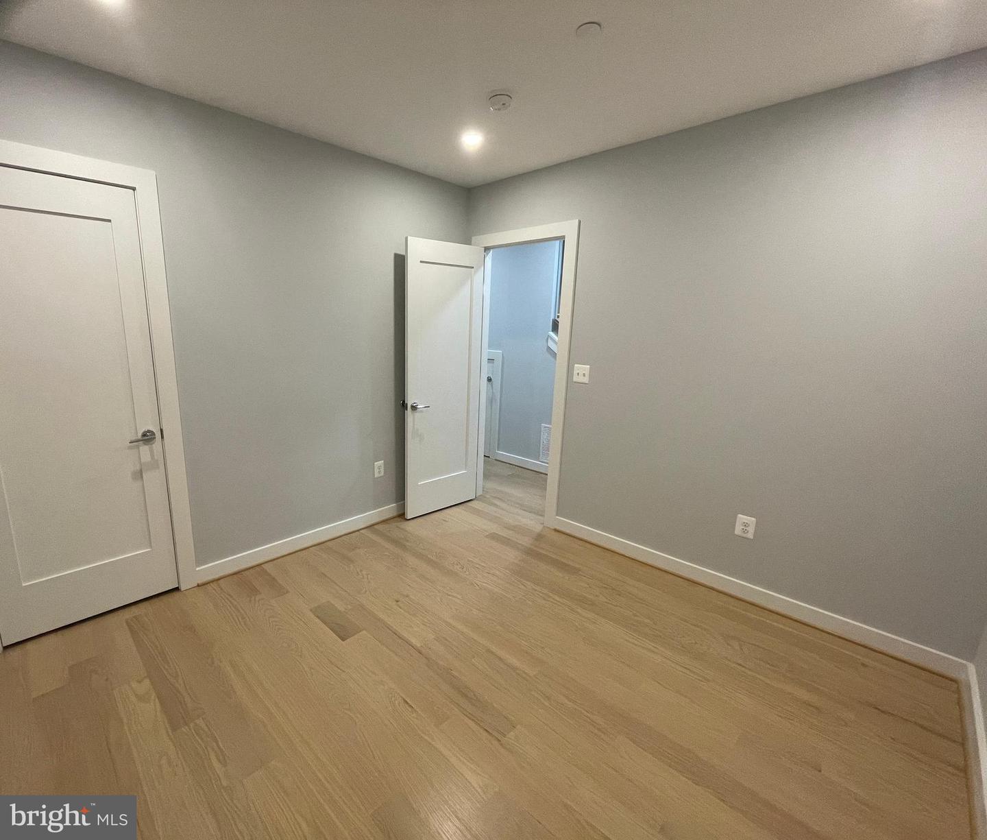 424 MISSOURI AVE NW #4, WASHINGTON, District Of Columbia 20011, 3 Bedrooms Bedrooms, ,2 BathroomsBathrooms,Residential,For sale,424 MISSOURI AVE NW #4,DCDC2150612 MLS # DCDC2150612