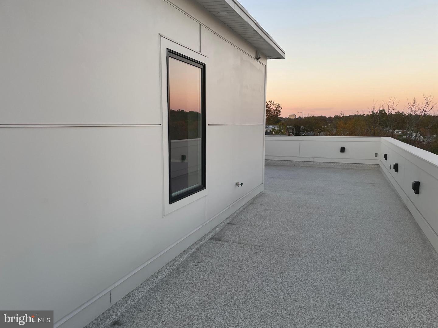 424 MISSOURI AVE NW #4, WASHINGTON, District Of Columbia 20011, 3 Bedrooms Bedrooms, ,2 BathroomsBathrooms,Residential,For sale,424 MISSOURI AVE NW #4,DCDC2150612 MLS # DCDC2150612