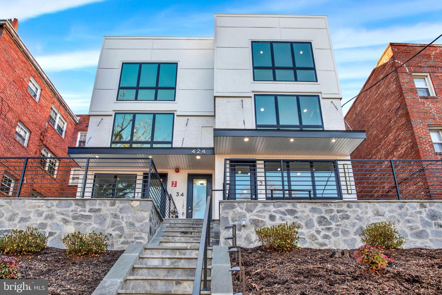 424 MISSOURI AVE NW #4, WASHINGTON, District Of Columbia 20011, 3 Bedrooms Bedrooms, ,2 BathroomsBathrooms,Residential,For sale,424 MISSOURI AVE NW #4,DCDC2150612 MLS # DCDC2150612