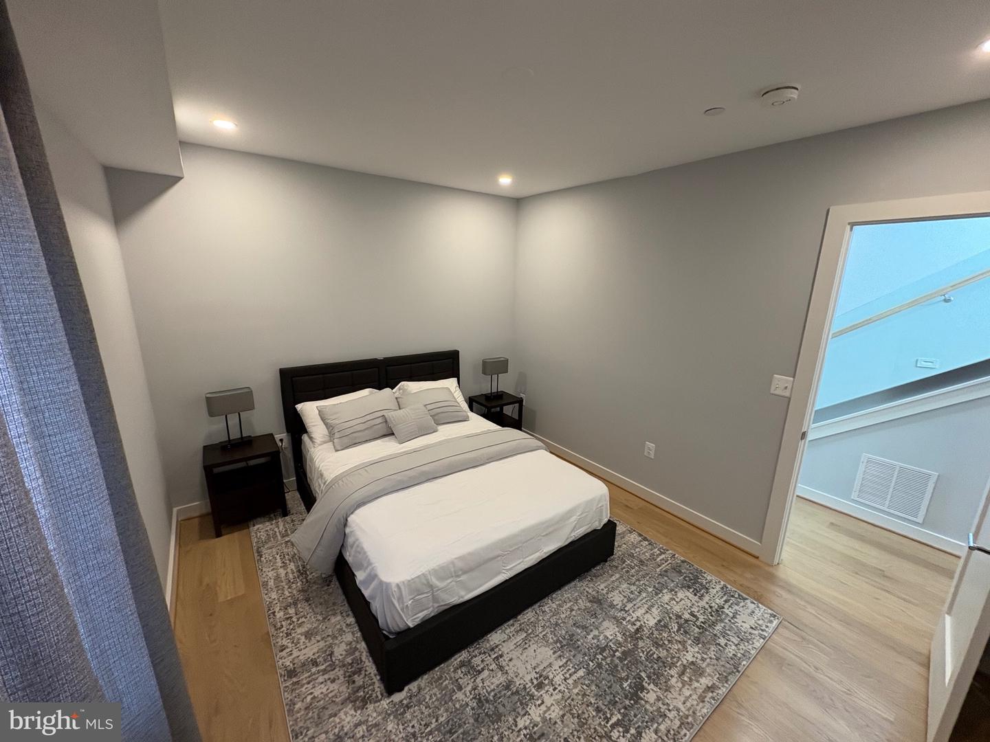 424 MISSOURI AVE NW #4, WASHINGTON, District Of Columbia 20011, 3 Bedrooms Bedrooms, ,2 BathroomsBathrooms,Residential,For sale,424 MISSOURI AVE NW #4,DCDC2150612 MLS # DCDC2150612
