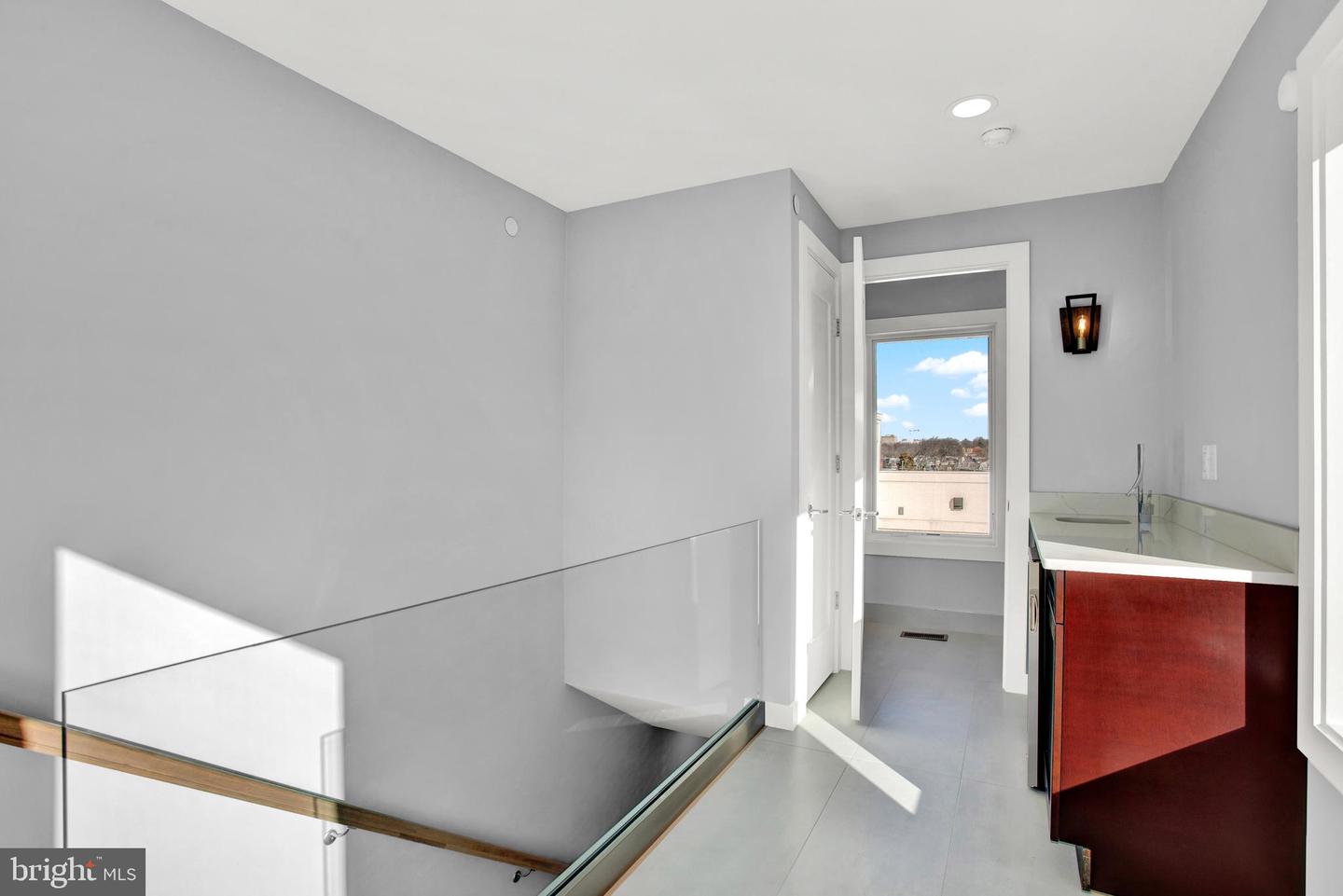 424 MISSOURI AVE NW #3, WASHINGTON, District Of Columbia 20011, 3 Bedrooms Bedrooms, ,2 BathroomsBathrooms,Residential,For sale,424 MISSOURI AVE NW #3,DCDC2150614 MLS # DCDC2150614