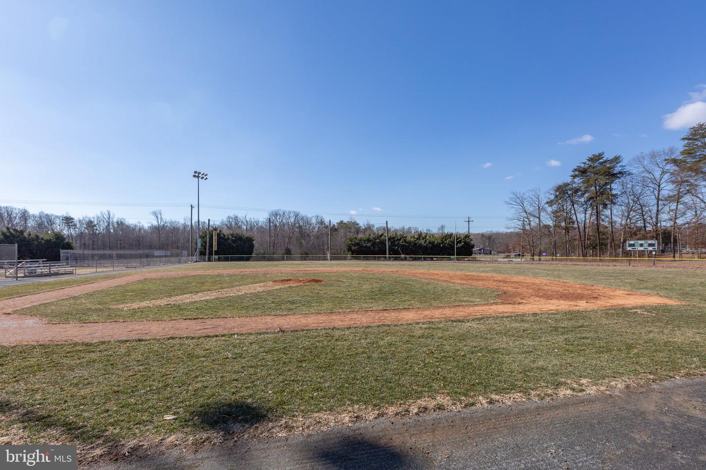 15803 LAZY DAY LN, DUMFRIES, Virginia 22025, 4 Bedrooms Bedrooms, ,2 BathroomsBathrooms,Residential,For sale,15803 LAZY DAY LN,VAPW2086312 MLS # VAPW2086312