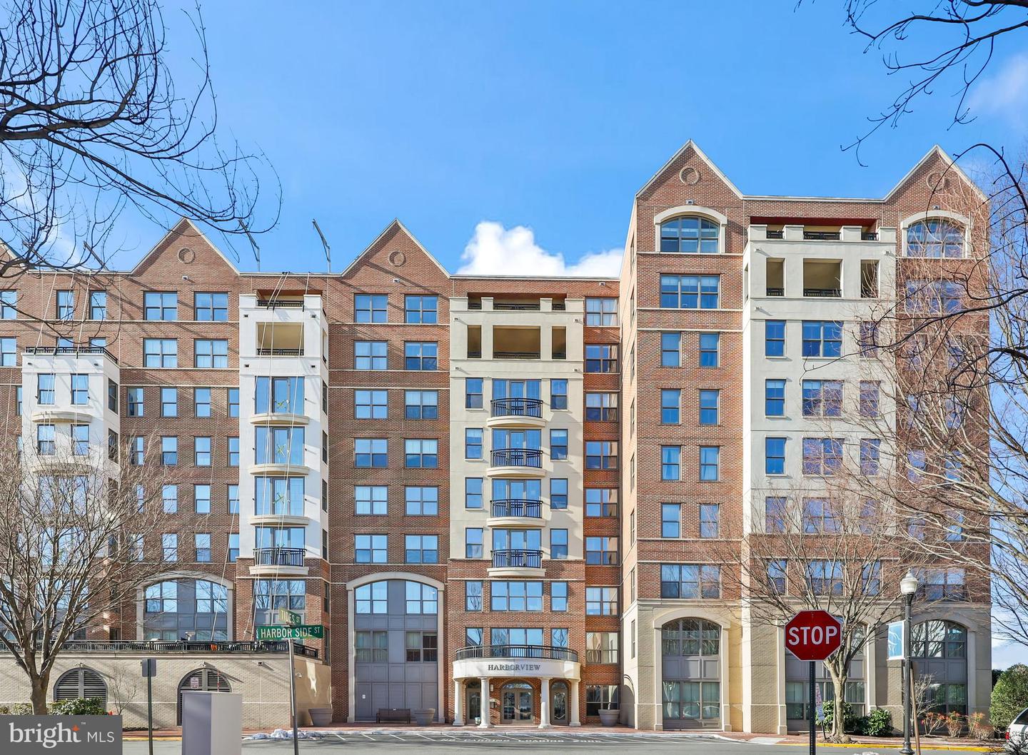 485 HARBOR SIDE ST #414, WOODBRIDGE, Virginia 22191, 2 Bedrooms Bedrooms, ,2 BathroomsBathrooms,Residential,For sale,485 HARBOR SIDE ST #414,VAPW2087538 MLS # VAPW2087538