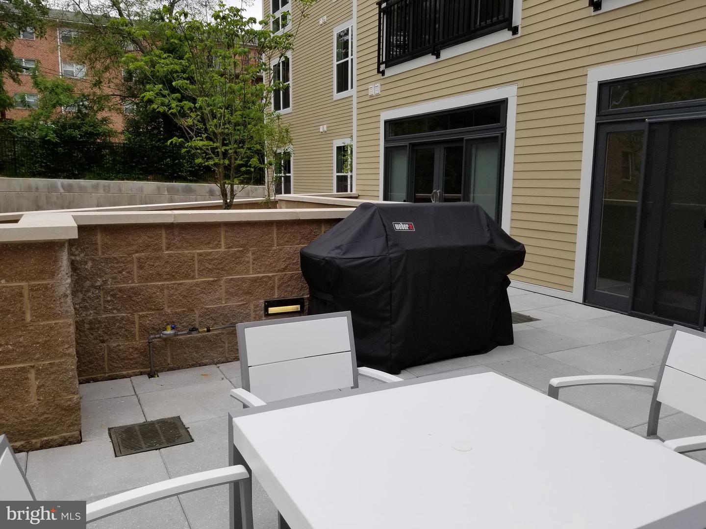 989 S BUCHANAN ST #320, ARLINGTON, Virginia 22204, 1 Bedroom Bedrooms, ,1 BathroomBathrooms,Residential,For sale,989 S BUCHANAN ST #320,VAAR2053626 MLS # VAAR2053626