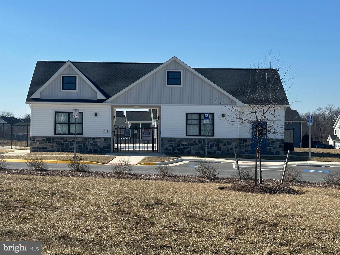 104 LENORE LN, WINCHESTER, Virginia 22602, 3 Bedrooms Bedrooms, ,2 BathroomsBathrooms,Residential,For sale,104 LENORE LN,VAFV2024546 MLS # VAFV2024546