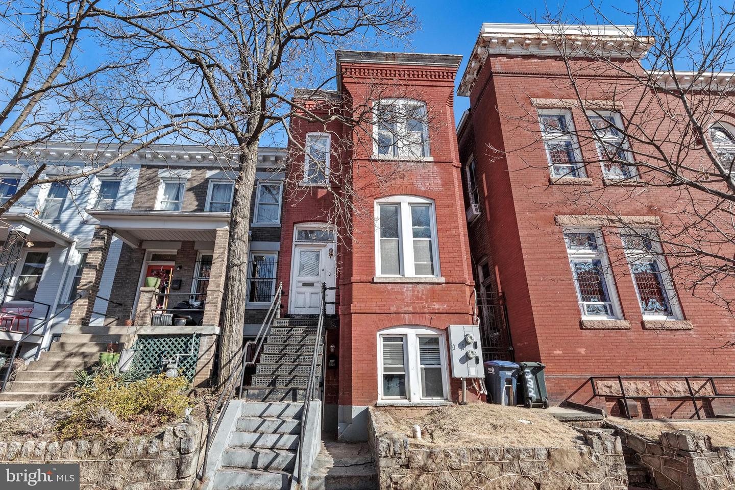 330 4TH ST SE, WASHINGTON, District Of Columbia 20003, 4 Bedrooms Bedrooms, ,2 BathroomsBathrooms,Residential,For sale,330 4TH ST SE,DCDC2186578 MLS # DCDC2186578