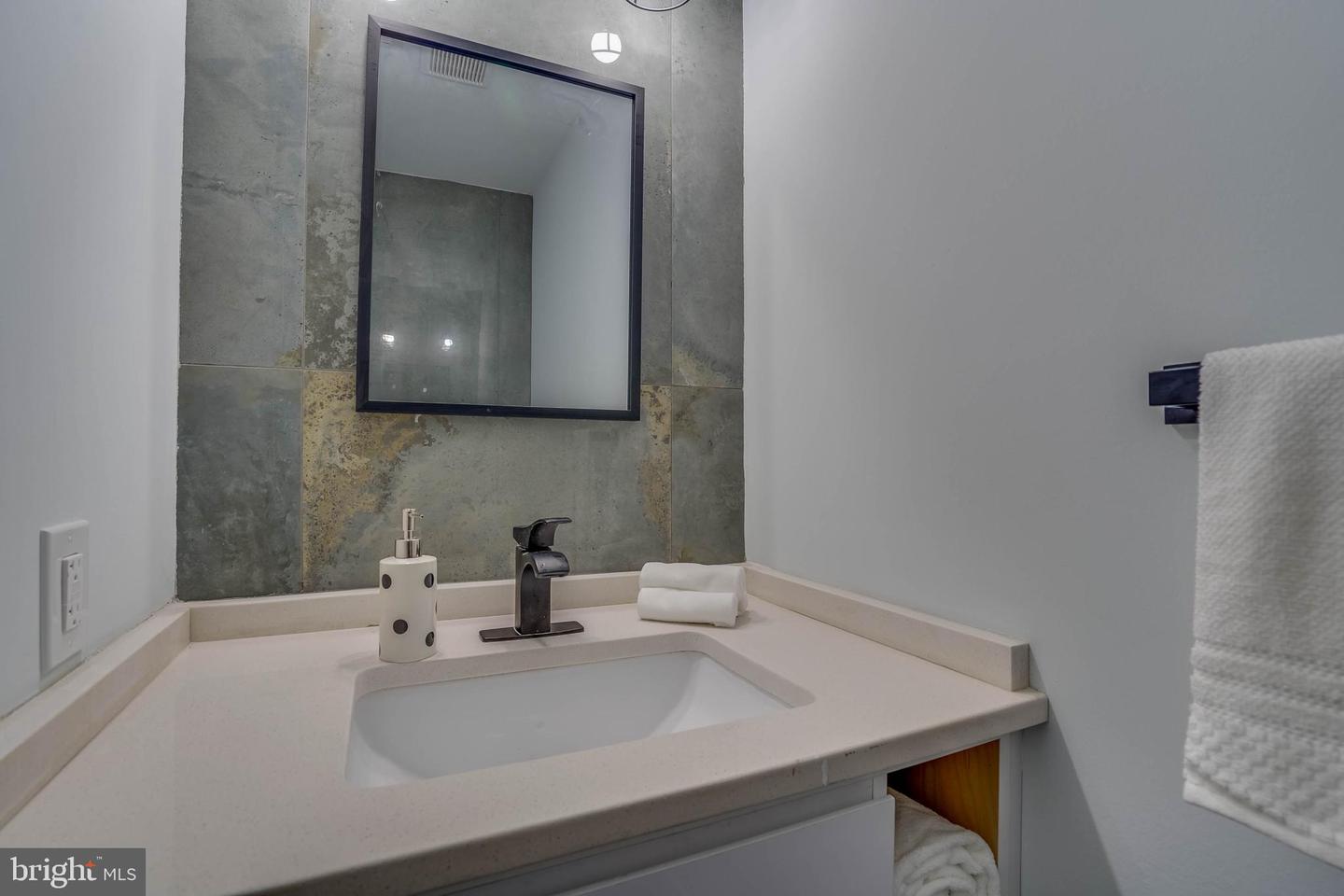 50 O ST NW, WASHINGTON, District Of Columbia 20001, 4 Bedrooms Bedrooms, 12 Rooms Rooms,4 BathroomsBathrooms,Residential,For sale,50 O ST NW,DCDC2186534 MLS # DCDC2186534