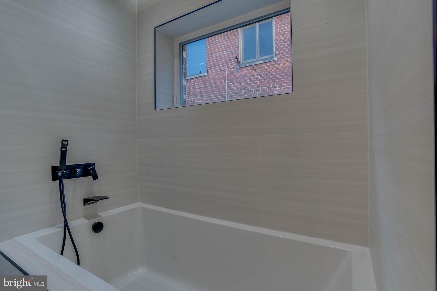 50 O ST NW, WASHINGTON, District Of Columbia 20001, 4 Bedrooms Bedrooms, 12 Rooms Rooms,4 BathroomsBathrooms,Residential,For sale,50 O ST NW,DCDC2186534 MLS # DCDC2186534