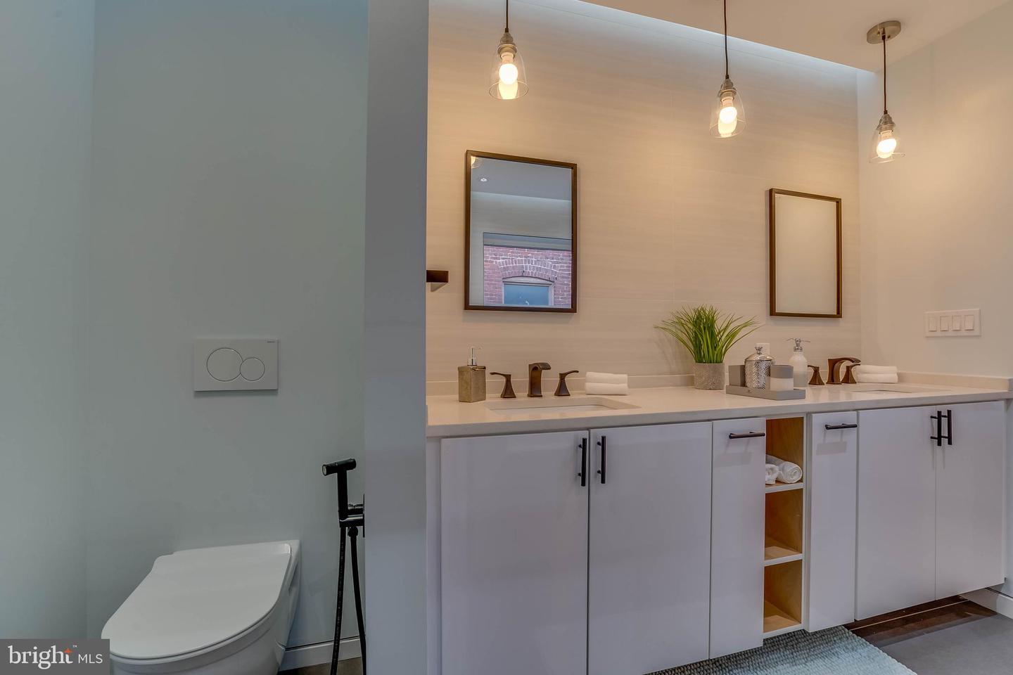50 O ST NW, WASHINGTON, District Of Columbia 20001, 4 Bedrooms Bedrooms, 12 Rooms Rooms,4 BathroomsBathrooms,Residential,For sale,50 O ST NW,DCDC2186534 MLS # DCDC2186534
