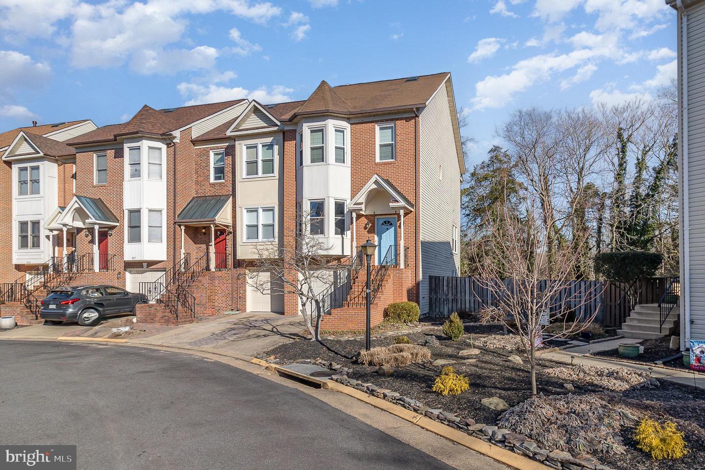 911 SHAW CT, FREDERICKSBURG, Virginia 22405, 2 Bedrooms Bedrooms, ,2 BathroomsBathrooms,Residential,For sale,911 SHAW CT,VAST2035464 MLS # VAST2035464