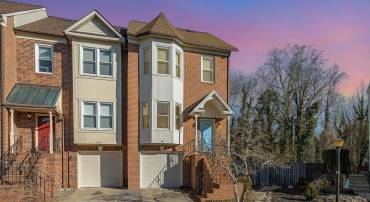 911 SHAW CT, FREDERICKSBURG, Virginia 22405, 2 Bedrooms Bedrooms, ,2 BathroomsBathrooms,Residential,For sale,911 SHAW CT,VAST2035464 MLS # VAST2035464