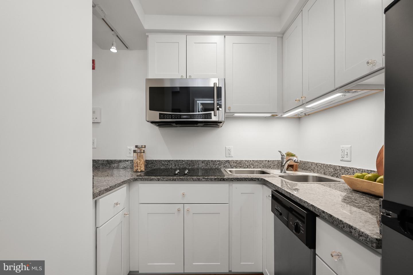 1314 MASSACHUSETTS AVE NW #607, WASHINGTON, District Of Columbia 20005, ,1 BathroomBathrooms,Residential,For sale,1314 MASSACHUSETTS AVE NW #607,DCDC2185652 MLS # DCDC2185652