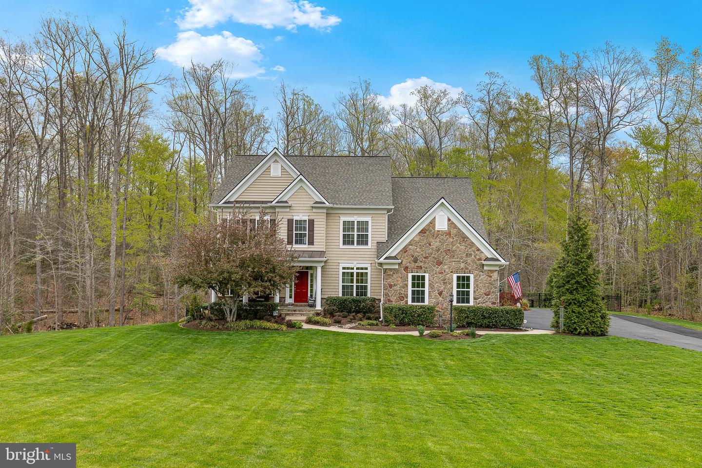 365 WAKEROBIN DR, STAFFORD, Virginia 22556, 6 Bedrooms Bedrooms, ,5 BathroomsBathrooms,Residential,For sale,365 WAKEROBIN DR,VAST2035880 MLS # VAST2035880