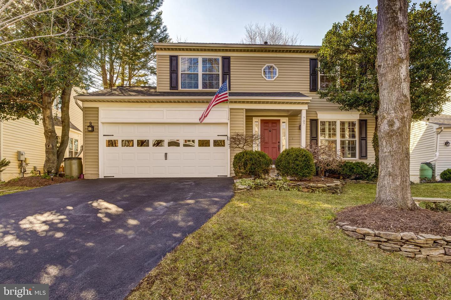 707 BELLVIEW CT NE, LEESBURG, Virginia 20176, 4 Bedrooms Bedrooms, ,3 BathroomsBathrooms,Residential,For sale,707 BELLVIEW CT NE,VALO2088196 MLS # VALO2088196