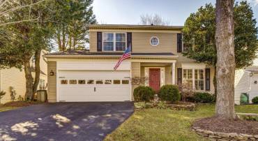 707 BELLVIEW CT NE, LEESBURG, Virginia 20176, 4 Bedrooms Bedrooms, ,3 BathroomsBathrooms,Residential,For sale,707 BELLVIEW CT NE,VALO2088196 MLS # VALO2088196