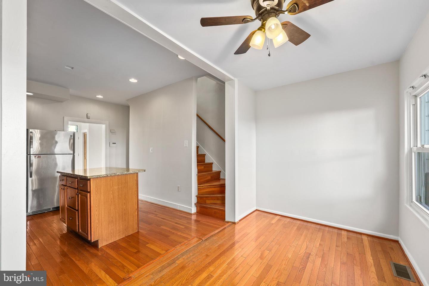 1528 8TH ST NW, WASHINGTON, District Of Columbia 20001, 3 Bedrooms Bedrooms, ,2 BathroomsBathrooms,Residential,For sale,1528 8TH ST NW,DCDC2185378 MLS # DCDC2185378