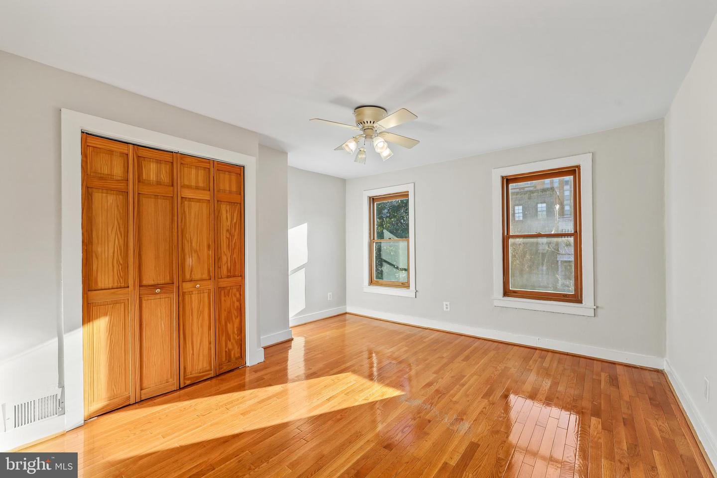 1528 8TH ST NW, WASHINGTON, District Of Columbia 20001, 3 Bedrooms Bedrooms, ,2 BathroomsBathrooms,Residential,For sale,1528 8TH ST NW,DCDC2185378 MLS # DCDC2185378