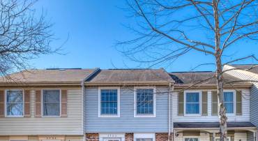 3752 SUDLEY FORD CT, FAIRFAX, Virginia 22033, 2 Bedrooms Bedrooms, 4 Rooms Rooms,2 BathroomsBathrooms,Residential,For sale,3752 SUDLEY FORD CT,VAFX2222080 MLS # VAFX2222080