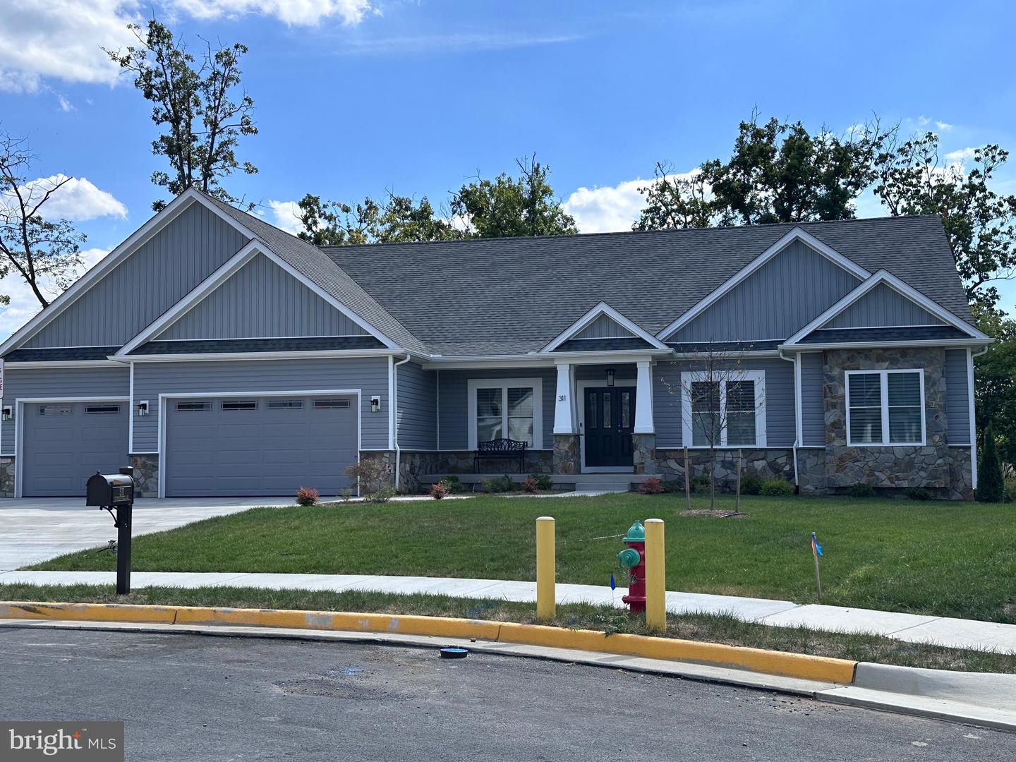 113 SHOCKEY CIR, WINCHESTER, Virginia 22602, 4 Bedrooms Bedrooms, ,3 BathroomsBathrooms,Residential,For sale,113 SHOCKEY CIR,VAFV2024474 MLS # VAFV2024474