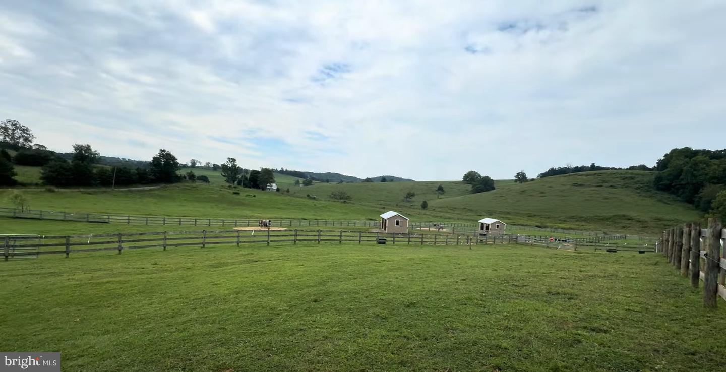 374 FINLEY ROAD, RAPHINE, Virginia 24472, 4 Bedrooms Bedrooms, ,3 BathroomsBathrooms,Residential,For sale,374 FINLEY ROAD,VARB2000068 MLS # VARB2000068