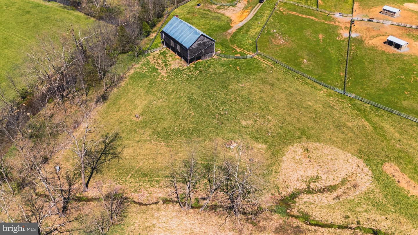 374 FINLEY ROAD, RAPHINE, Virginia 24472, 4 Bedrooms Bedrooms, ,3 BathroomsBathrooms,Residential,For sale,374 FINLEY ROAD,VARB2000068 MLS # VARB2000068