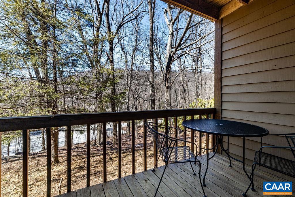 758 LAURELWOOD CONDOS, WINTERGREEN RESORT, Virginia 22967, 1 Bedroom Bedrooms, ,1 BathroomBathrooms,Residential,For sale,758 LAURELWOOD CONDOS,661234 MLS # 661234