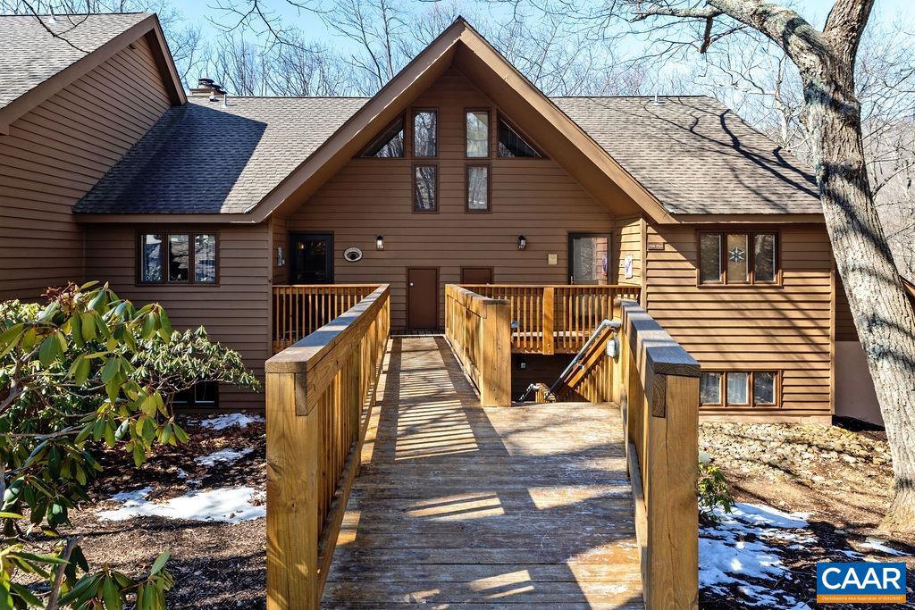 758 LAURELWOOD CONDOS, WINTERGREEN RESORT, Virginia 22967, 1 Bedroom Bedrooms, ,1 BathroomBathrooms,Residential,For sale,758 LAURELWOOD CONDOS,661234 MLS # 661234