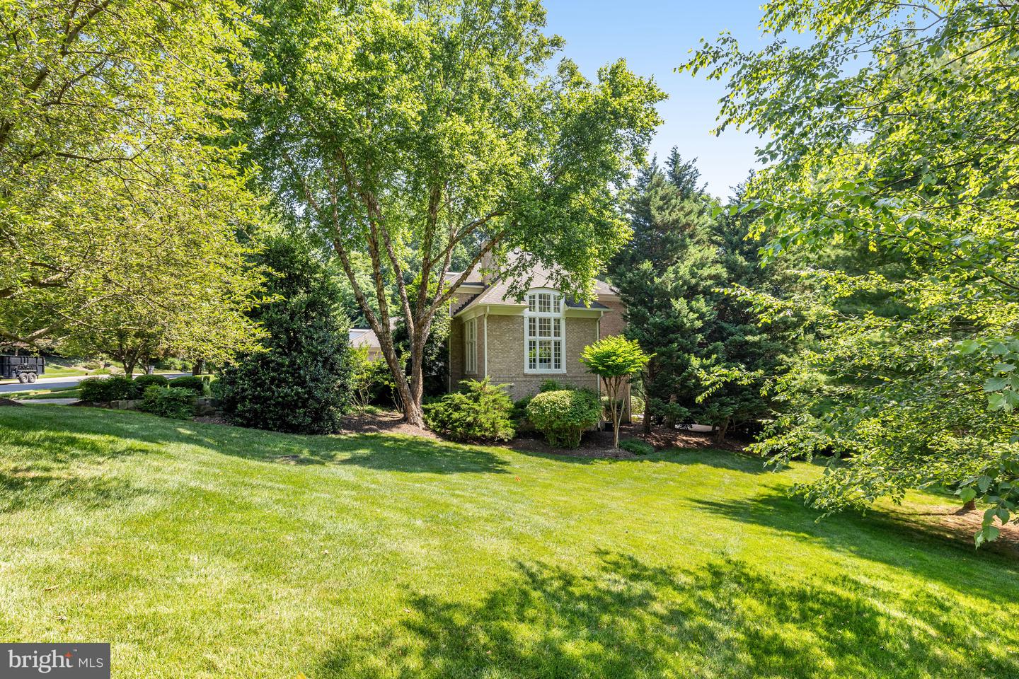 912 CENTRILLION DR, MCLEAN, Virginia 22102, 5 Bedrooms Bedrooms, ,5 BathroomsBathrooms,Residential,For sale,912 CENTRILLION DR,VAFX2217620 MLS # VAFX2217620