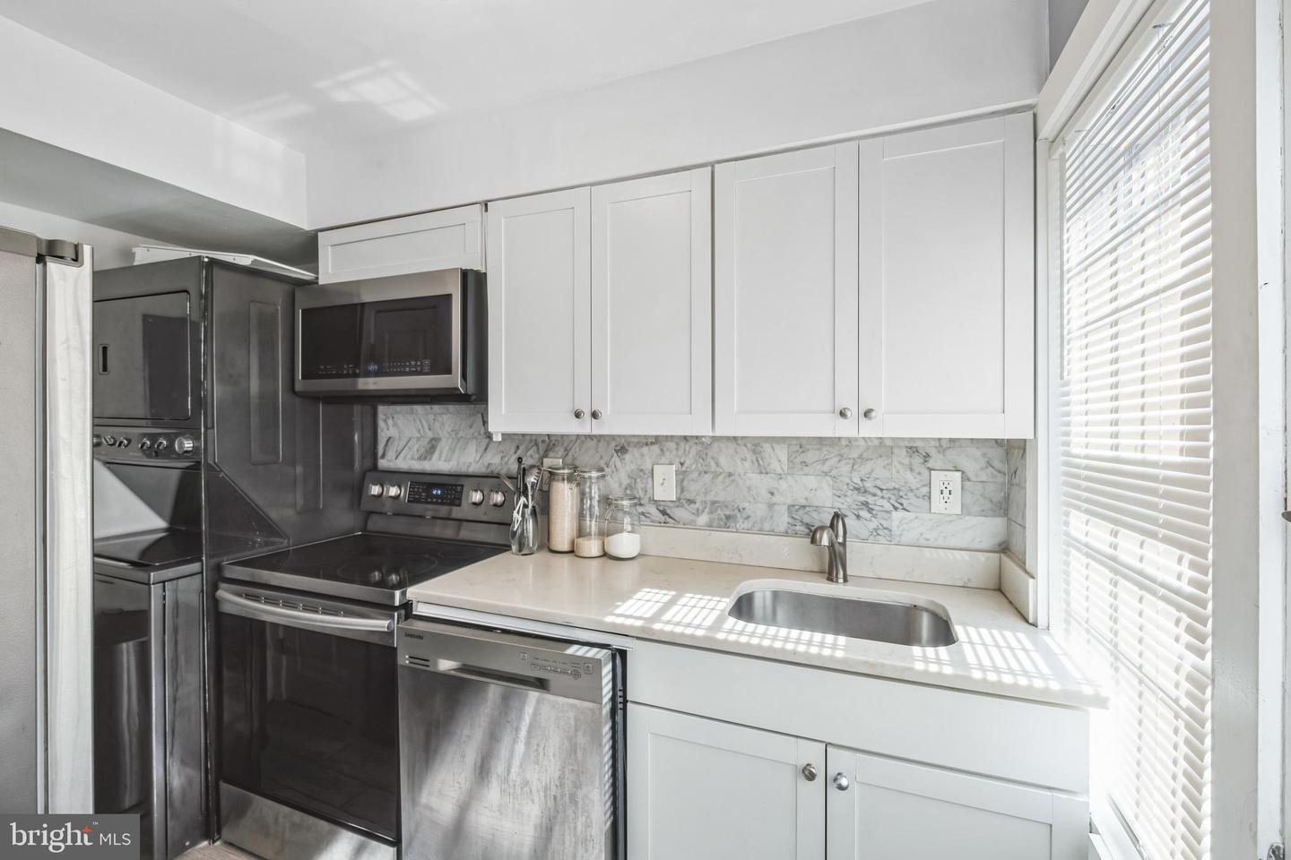 3805 V ST SE, WASHINGTON, District Of Columbia 20020, 2 Bedrooms Bedrooms, ,1 BathroomBathrooms,Residential,For sale,3805 V ST SE,DCDC2185192 MLS # DCDC2185192