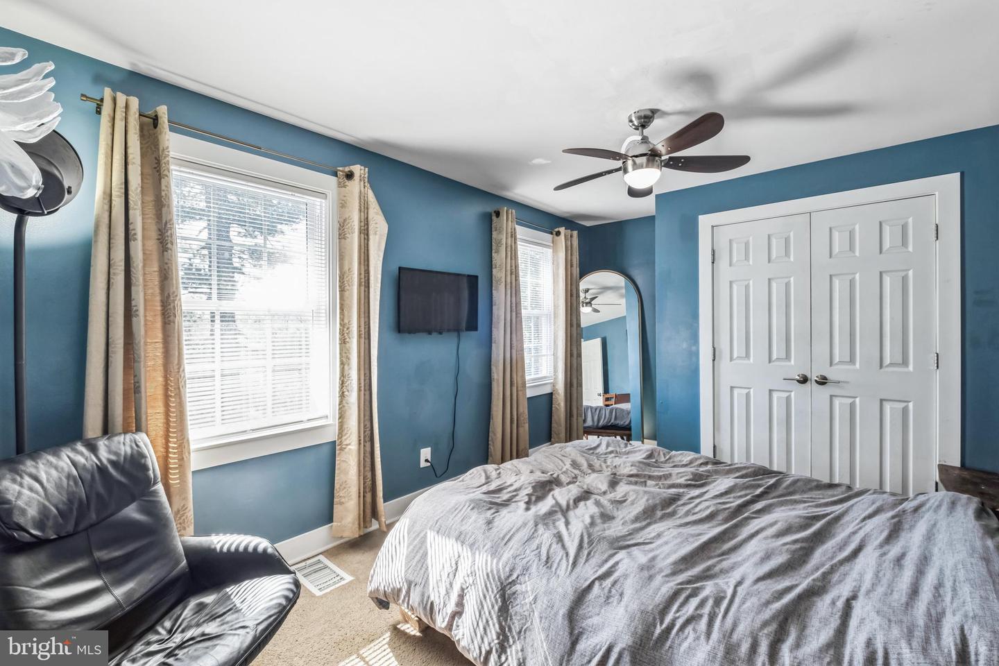 3805 V ST SE, WASHINGTON, District Of Columbia 20020, 2 Bedrooms Bedrooms, ,1 BathroomBathrooms,Residential,For sale,3805 V ST SE,DCDC2185192 MLS # DCDC2185192