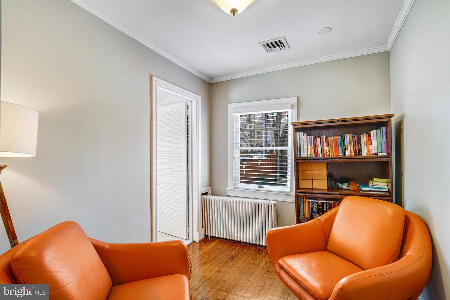 321 S PITT ST, ALEXANDRIA, Virginia 22314, 3 Bedrooms Bedrooms, ,4 BathroomsBathrooms,Residential,For sale,321 S PITT ST,VAAX2041820 MLS # VAAX2041820