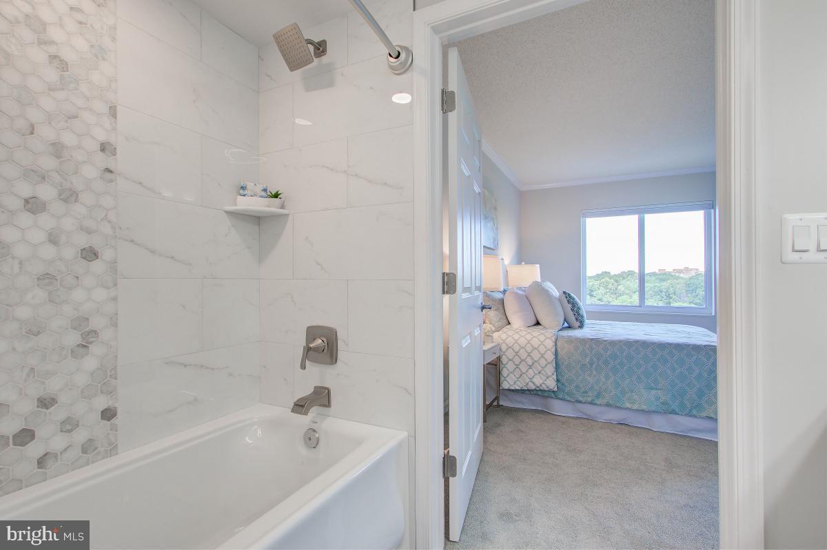 3101 N HAMPTON DR #1210, ALEXANDRIA, Virginia 22302, 1 Bedroom Bedrooms, ,1 BathroomBathrooms,Residential,For sale,3101 N HAMPTON DR #1210,VAAX2041836 MLS # VAAX2041836