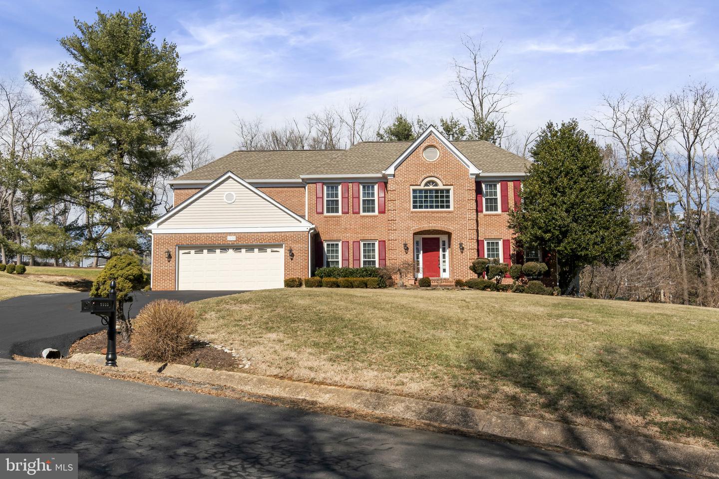 9900 ROSEWOOD HILL CIR, VIENNA, Virginia 22182, 5 Bedrooms Bedrooms, ,4 BathroomsBathrooms,Residential,For sale,9900 ROSEWOOD HILL CIR,VAFX2222474 MLS # VAFX2222474