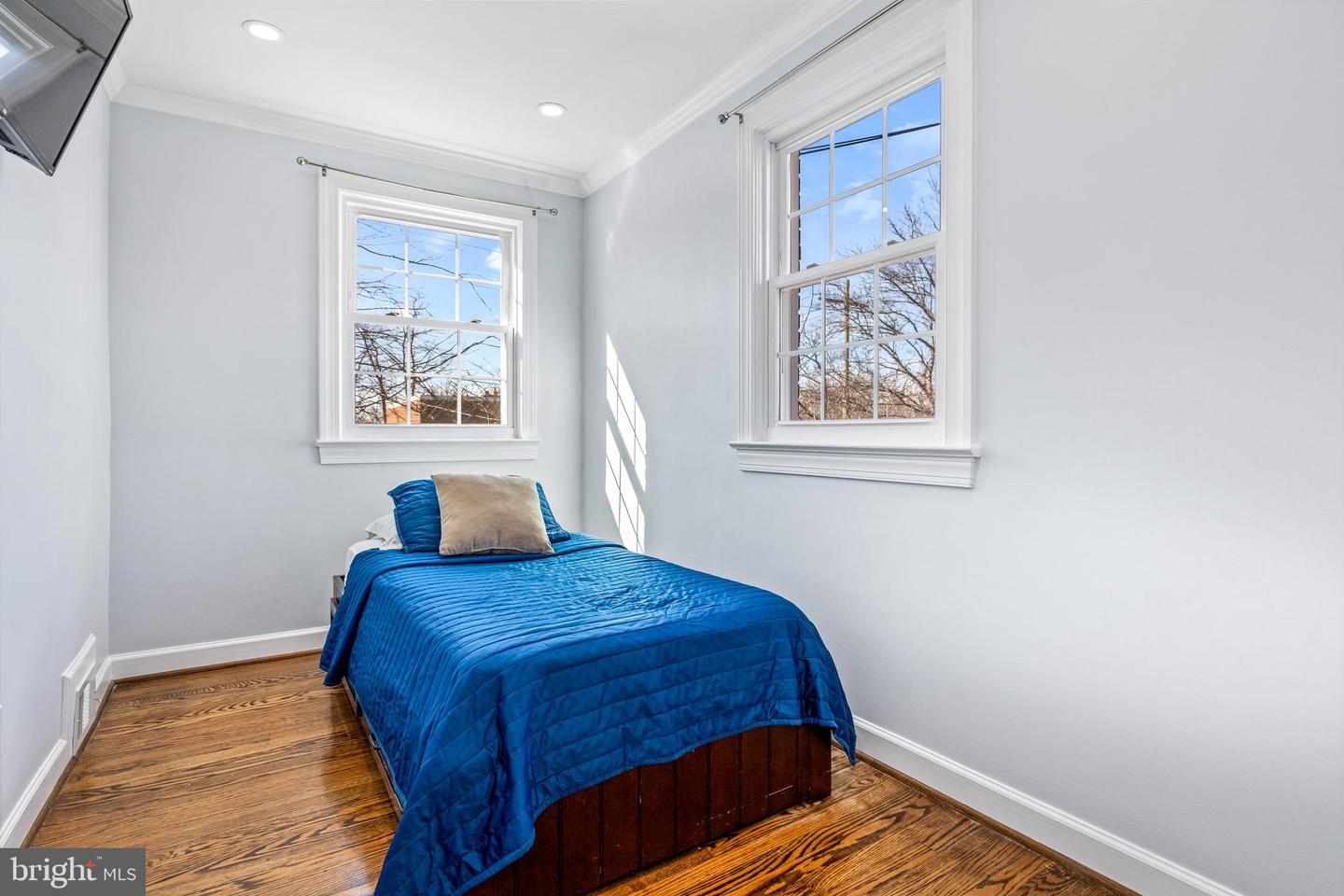 125 46TH PL NE, WASHINGTON, District Of Columbia 20019, 3 Bedrooms Bedrooms, ,2 BathroomsBathrooms,Residential,For sale,125 46TH PL NE,DCDC2185950 MLS # DCDC2185950