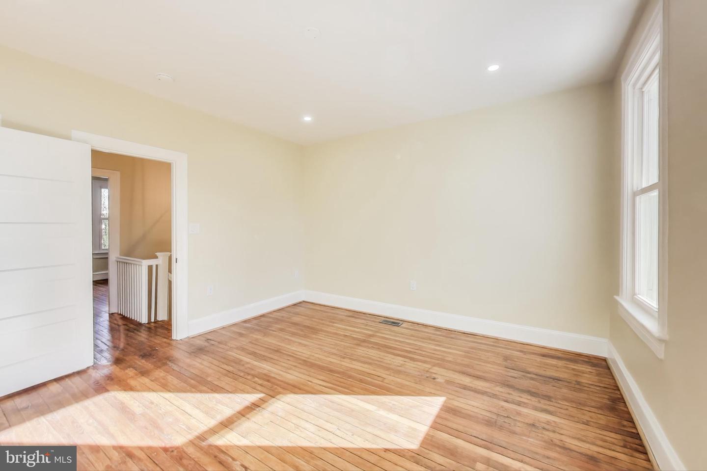3115 WARDER ST NW, WASHINGTON, District Of Columbia 20010, 3 Bedrooms Bedrooms, ,1 BathroomBathrooms,Residential,For sale,3115 WARDER ST NW,DCDC2186000 MLS # DCDC2186000